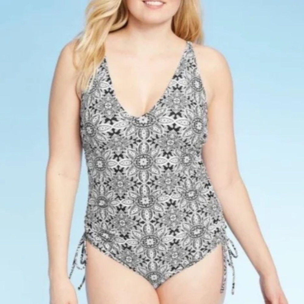 Kona Sol Black White Paisley Bohemian Side Ruching One Piece Swimsuit M/L NEW